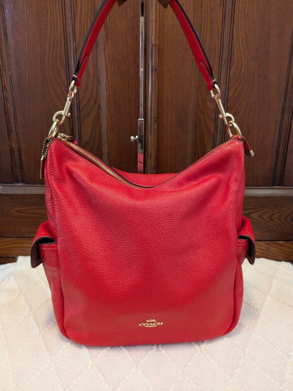 Coach 6152 Pennie Leather Hobo Shoulder Bag Red Gold Tone Hardware